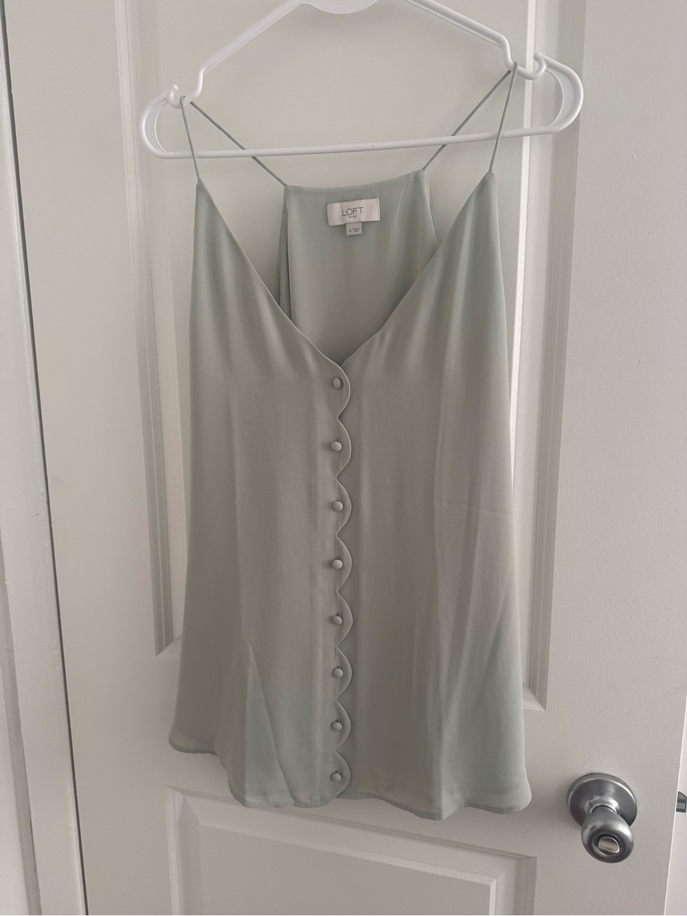 LOFT Light Sage Scallop-Edge Button Camisole